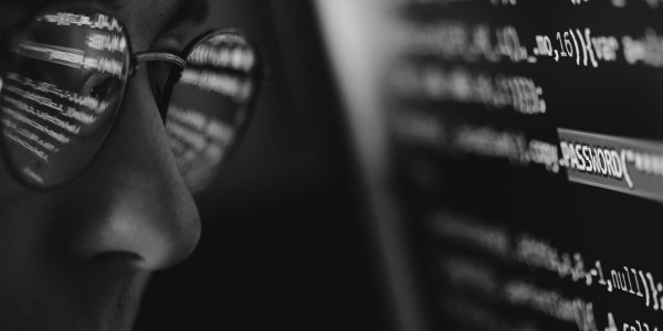Delitos Informáticos Villasequilla · Delitos de Confidencialidad / Privacidad